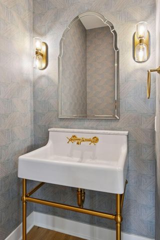 16542 46th Court N, Plymouth, MN 55446