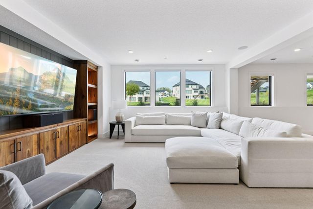 16542 46th Court N, Plymouth, MN 55446