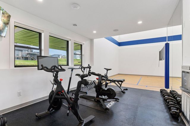 16542 46th Court N, Plymouth, MN 55446