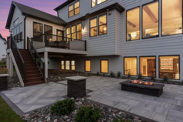 16542 46th Court N, Plymouth, MN 55446