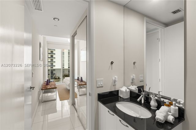 15811 Collins Ave 1702, Sunny Isles Beach, FL 33160