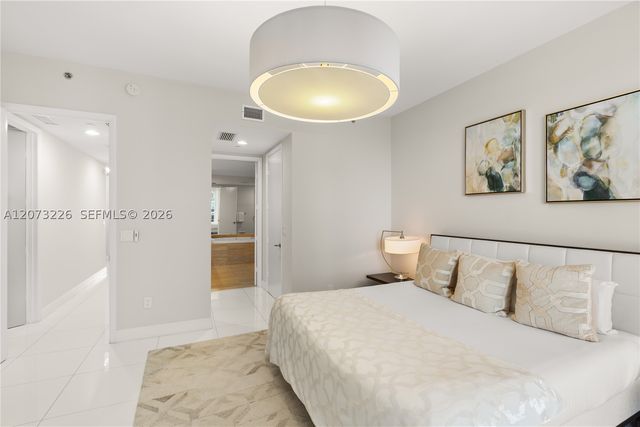 15811 Collins Ave 1702, Sunny Isles Beach, FL 33160