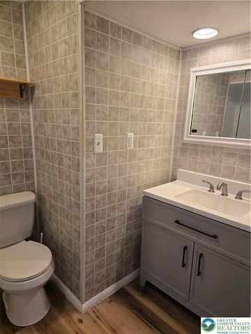 2066 Grape Street, South Whitehall Twp, PA 18104