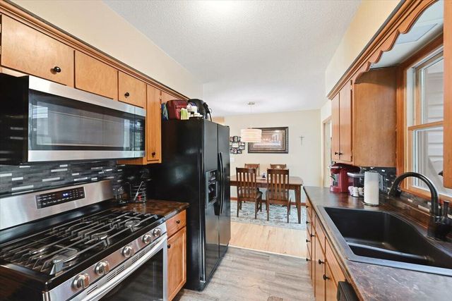 139 HAPPY HOLLOW Boulevard, Council Bluffs, IA 51503