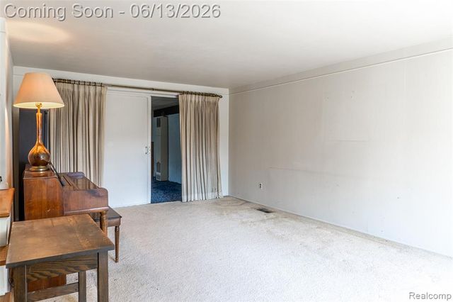 18345 Fremont Street, Livonia, MI 48152