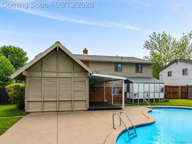 18345 Fremont Street, Livonia, MI 48152
