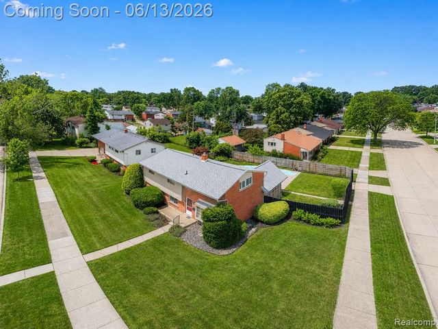 18345 Fremont Street, Livonia, MI 48152