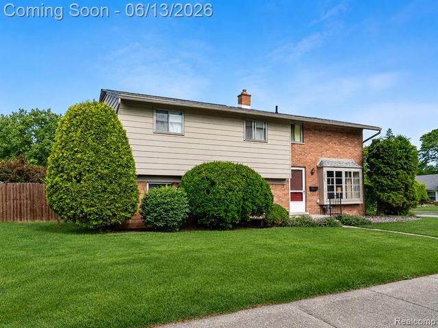 18345 Fremont Street, Livonia, MI 48152