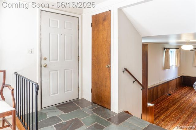 18345 Fremont Street, Livonia, MI 48152