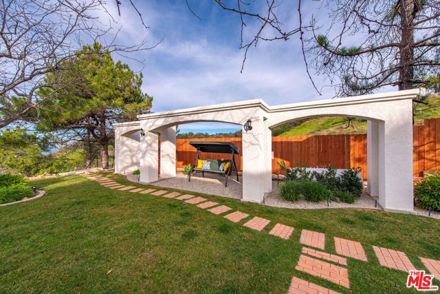 501 Sadie Road, Topanga (los Angeles), CA 90290
