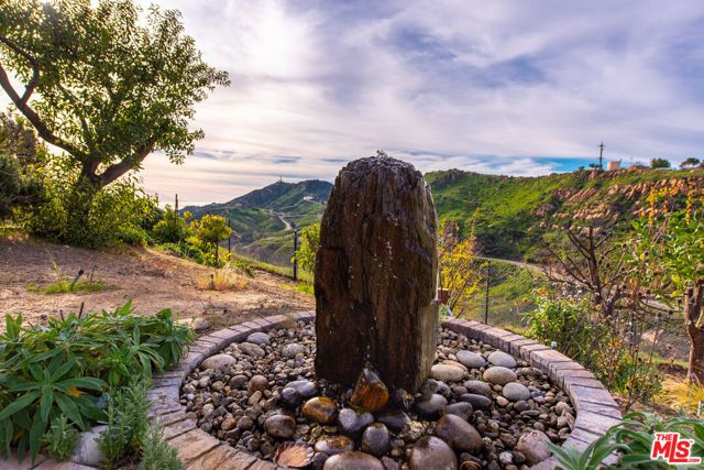 501 Sadie Road, Topanga (los Angeles), CA 90290