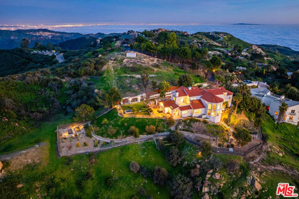 501 Sadie Road, Topanga (los Angeles), CA 90290