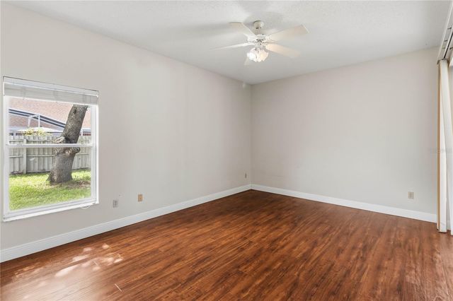1572 HUNTERS STAND RUN, Oviedo, FL 32765
