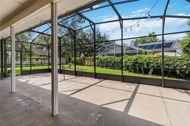 1572 HUNTERS STAND RUN, Oviedo, FL 32765