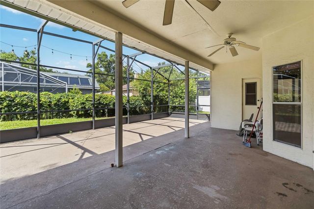 1572 HUNTERS STAND RUN, Oviedo, FL 32765