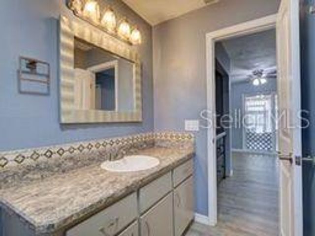 1218 CR 450, Lake Panasoffkee, FL 33538