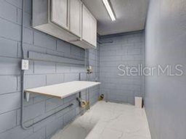 1218 CR 450, Lake Panasoffkee, FL 33538