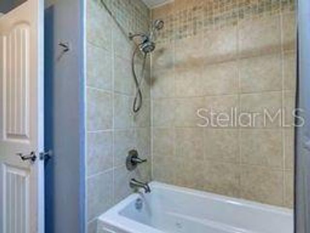 1218 CR 450, Lake Panasoffkee, FL 33538