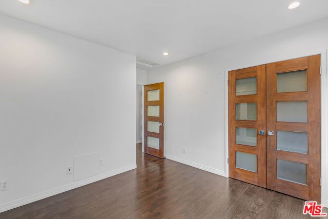 3476 Troy Drive, Los Angeles, CA 90068