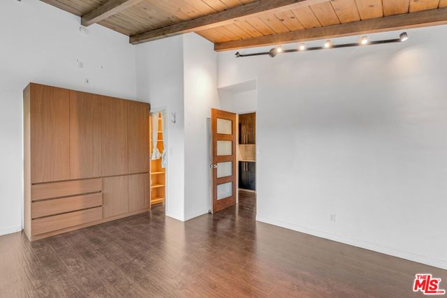 3476 Troy Drive, Los Angeles, CA 90068