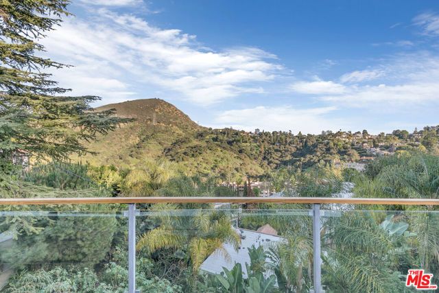 3476 Troy Drive, Los Angeles, CA 90068