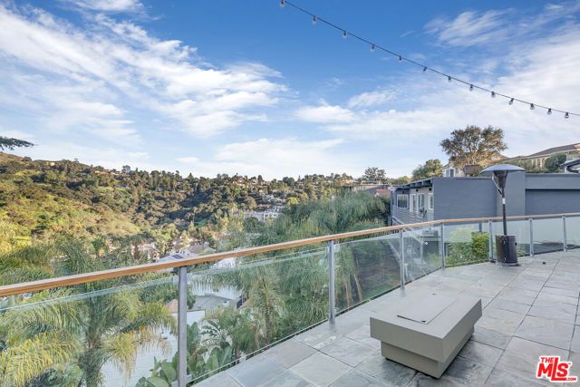 3476 Troy Drive, Los Angeles, CA 90068