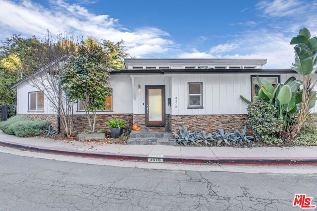 3476 Troy Drive, Los Angeles, CA 90068