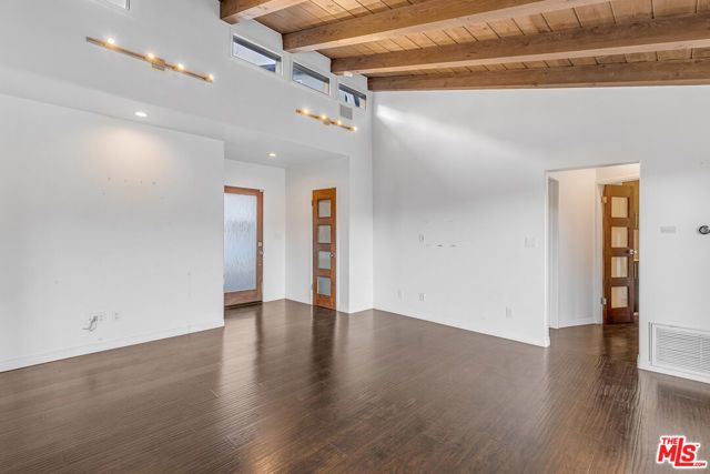 3476 Troy Drive, Los Angeles, CA 90068