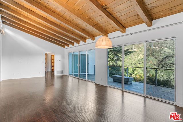 3476 Troy Drive, Los Angeles, CA 90068