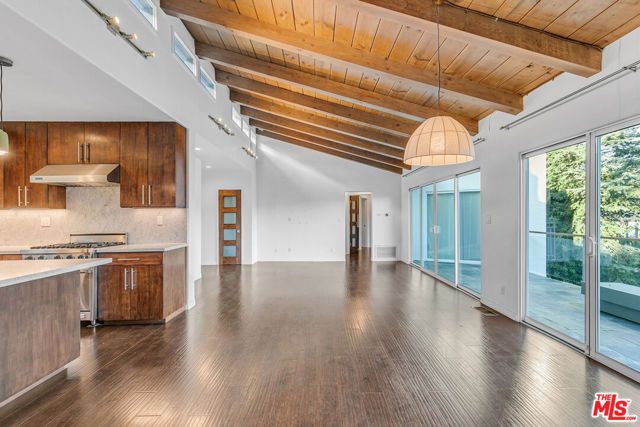 3476 Troy Drive, Los Angeles, CA 90068