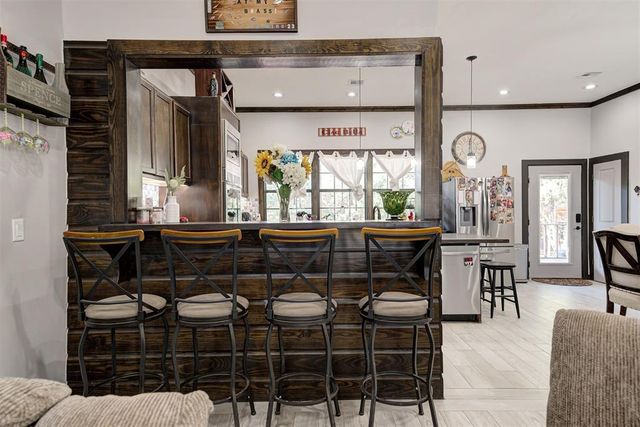 5351 Crystal Lake Drive, Guthrie, OK 73044