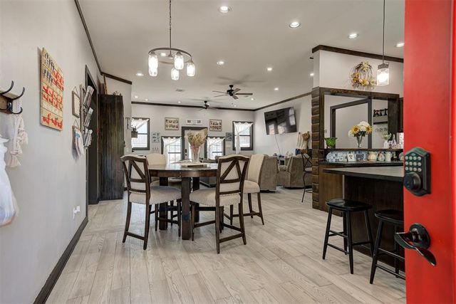 5351 Crystal Lake Drive, Guthrie, OK 73044