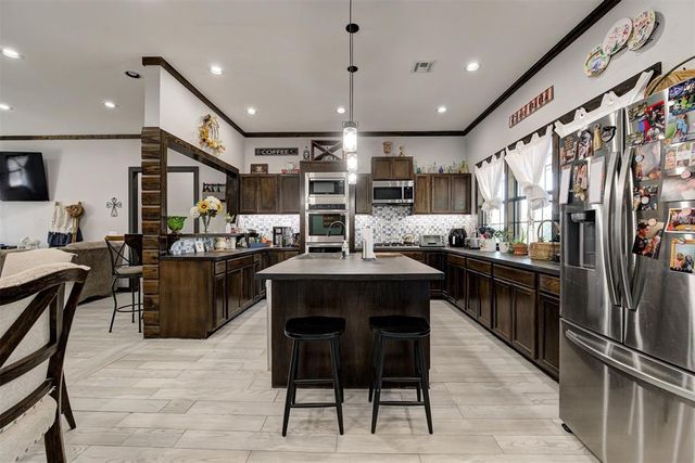 5351 Crystal Lake Drive, Guthrie, OK 73044