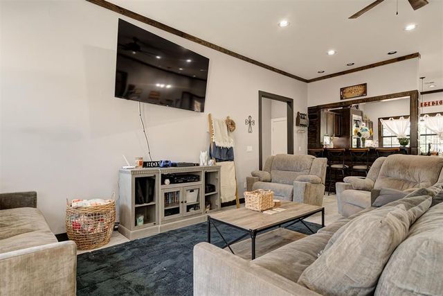 5351 Crystal Lake Drive, Guthrie, OK 73044