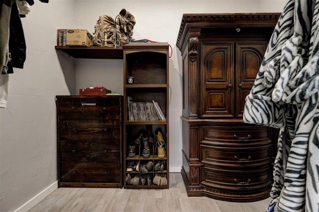 5351 Crystal Lake Drive, Guthrie, OK 73044