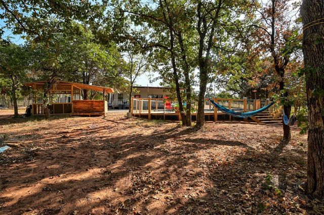 5351 Crystal Lake Drive, Guthrie, OK 73044