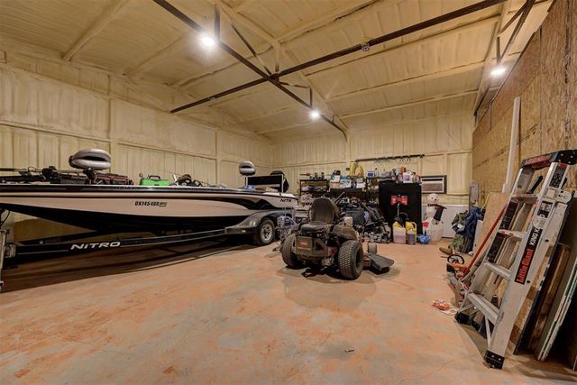 5351 Crystal Lake Drive, Guthrie, OK 73044