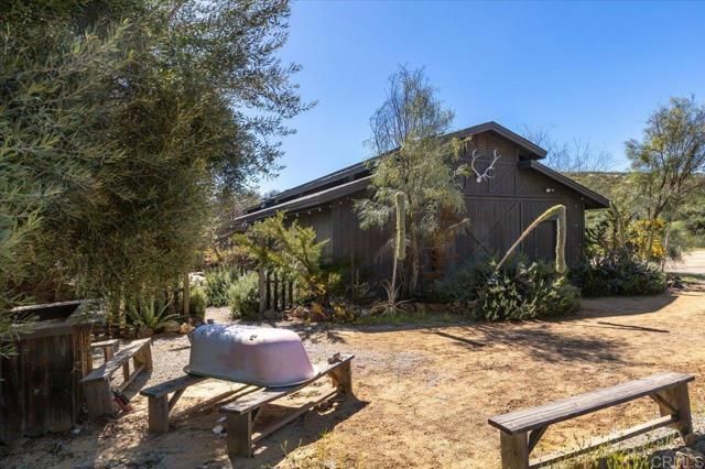 40707 Intrepid Rd, Hemet, CA 92544