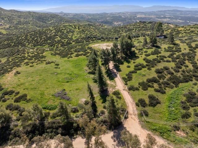 40707 Intrepid Rd, Hemet, CA 92544