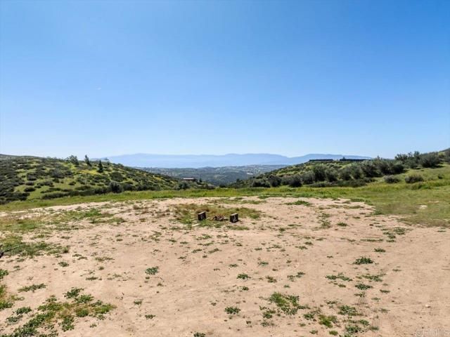 40707 Intrepid Rd, Hemet, CA 92544