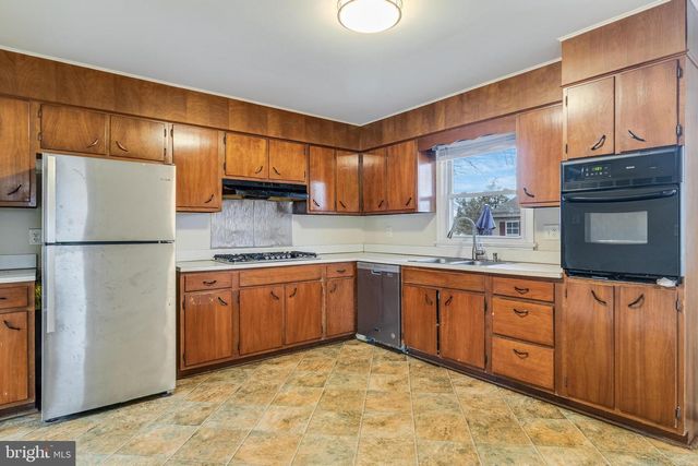 39084 CHAPTICO RD, Mechanicsville, MD 20659