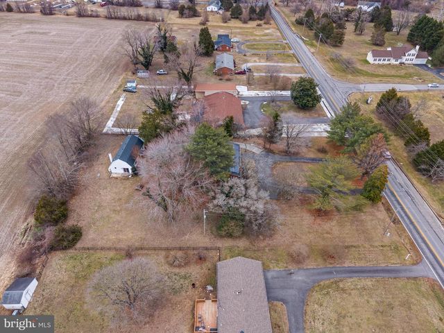 39084 CHAPTICO RD, Mechanicsville, MD 20659