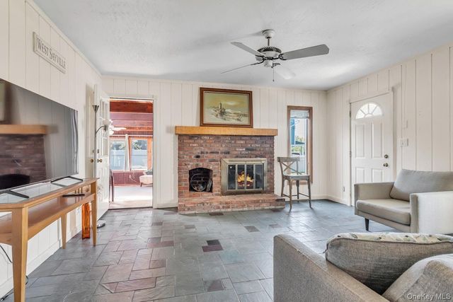 431 Cherry Avenue, West Sayville, NY 11796