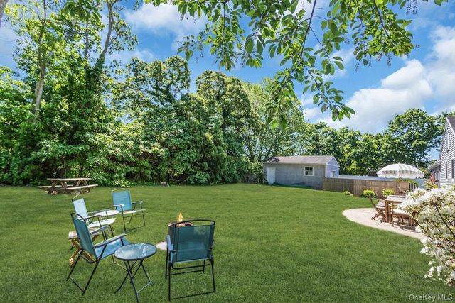 431 Cherry Avenue, West Sayville, NY 11796