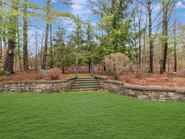 113 Chestnut Street, Easton, MA 02356