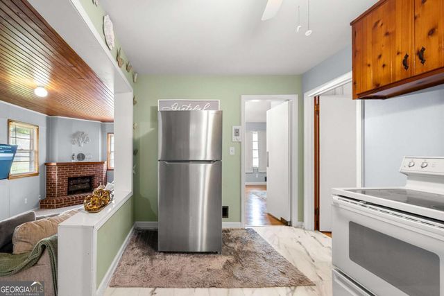 135 5th Avenue, Jonesboro, GA 30236