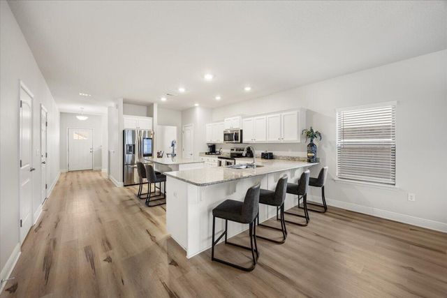 121 Ridgeway Circle, Crestview, FL 32536