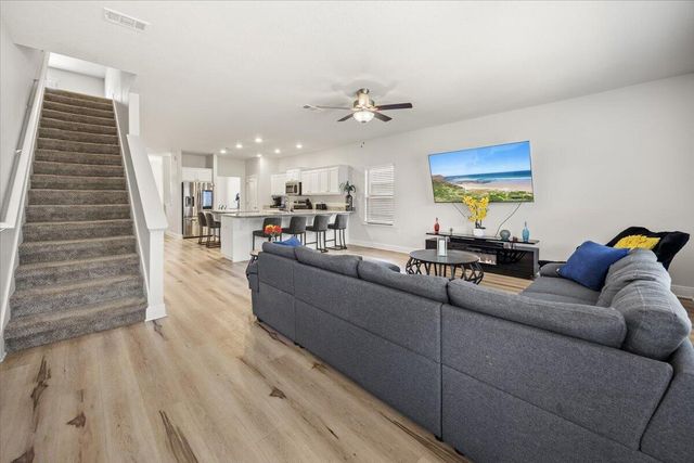 121 Ridgeway Circle, Crestview, FL 32536