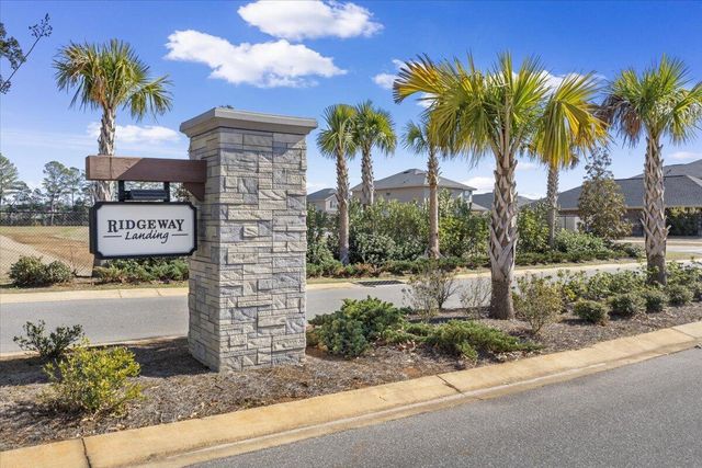 121 Ridgeway Circle, Crestview, FL 32536