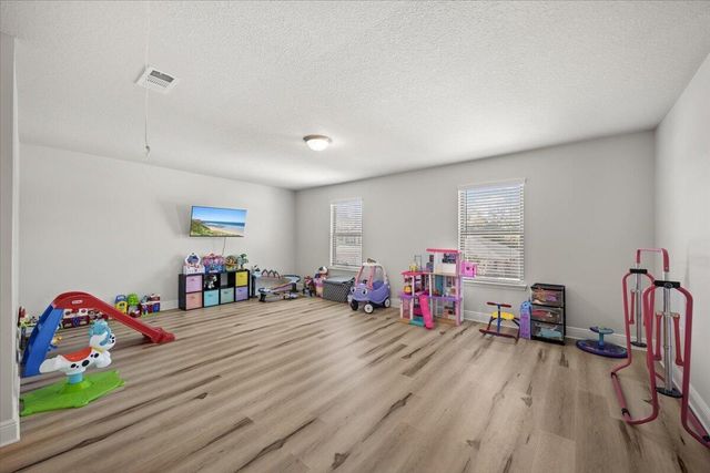 121 Ridgeway Circle, Crestview, FL 32536